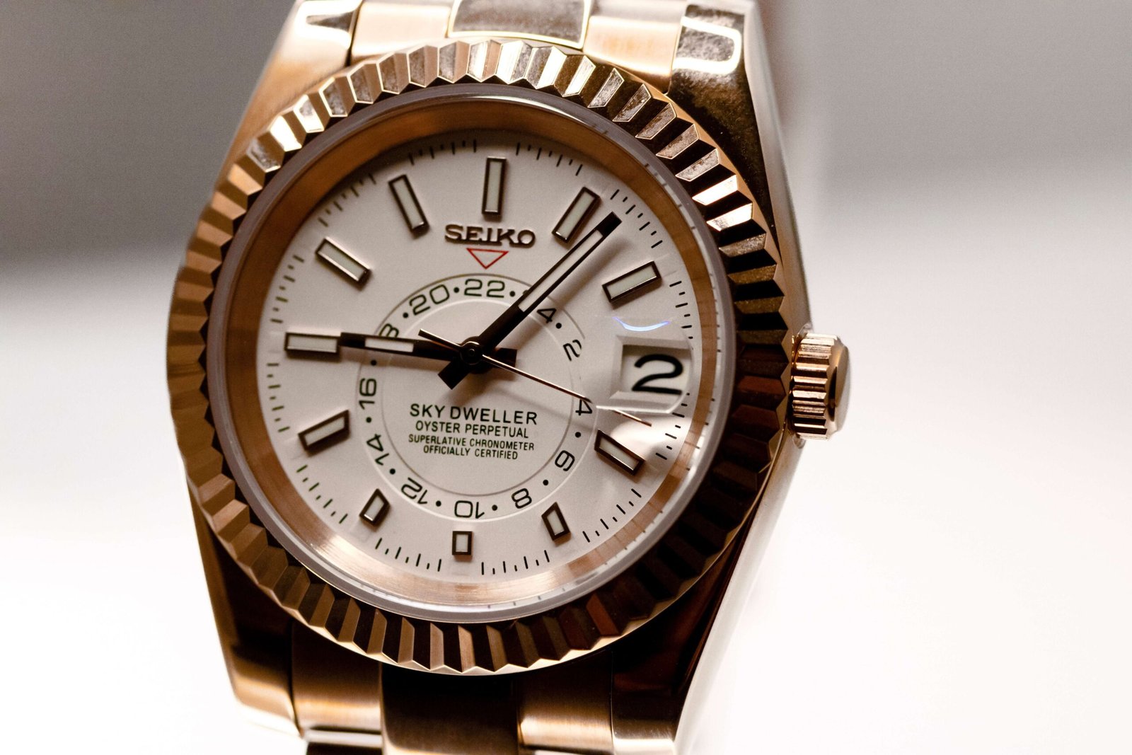 Seiko Mod Rose Gold Sky-Dweller - Image 6