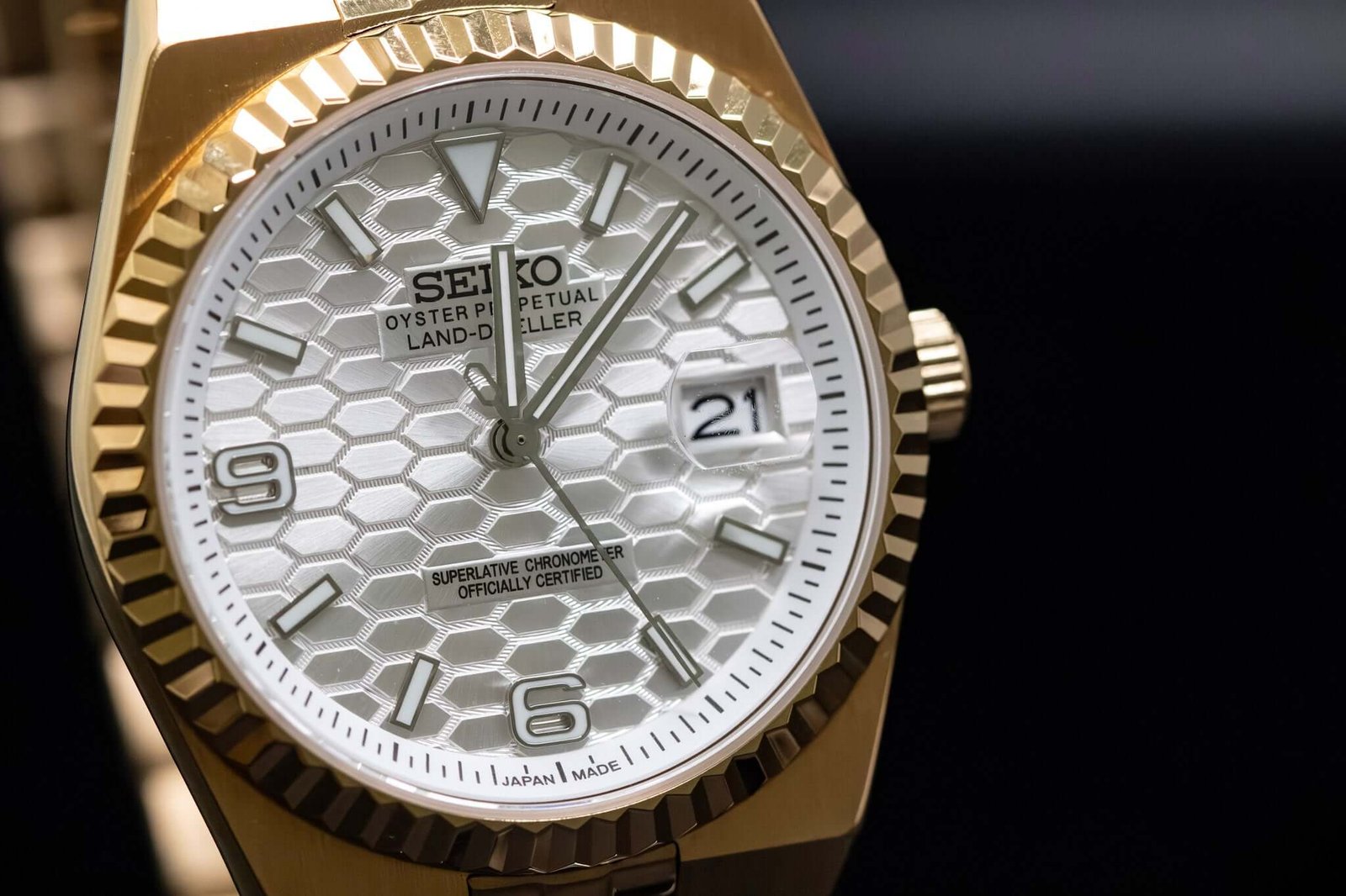 Seiko Mod Gold Land Dweller - Image 4